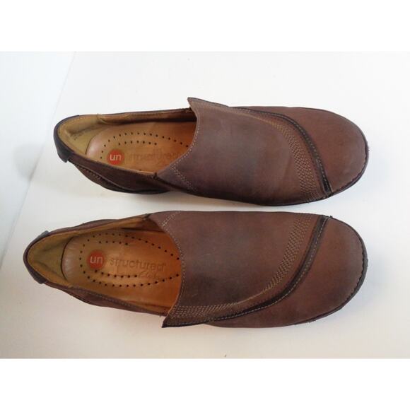 unSTRUCTURED by Clarks Womens US 8M Burgundy Nubuck Leather Slip On Wedge Shoe - Picture 8 of 8